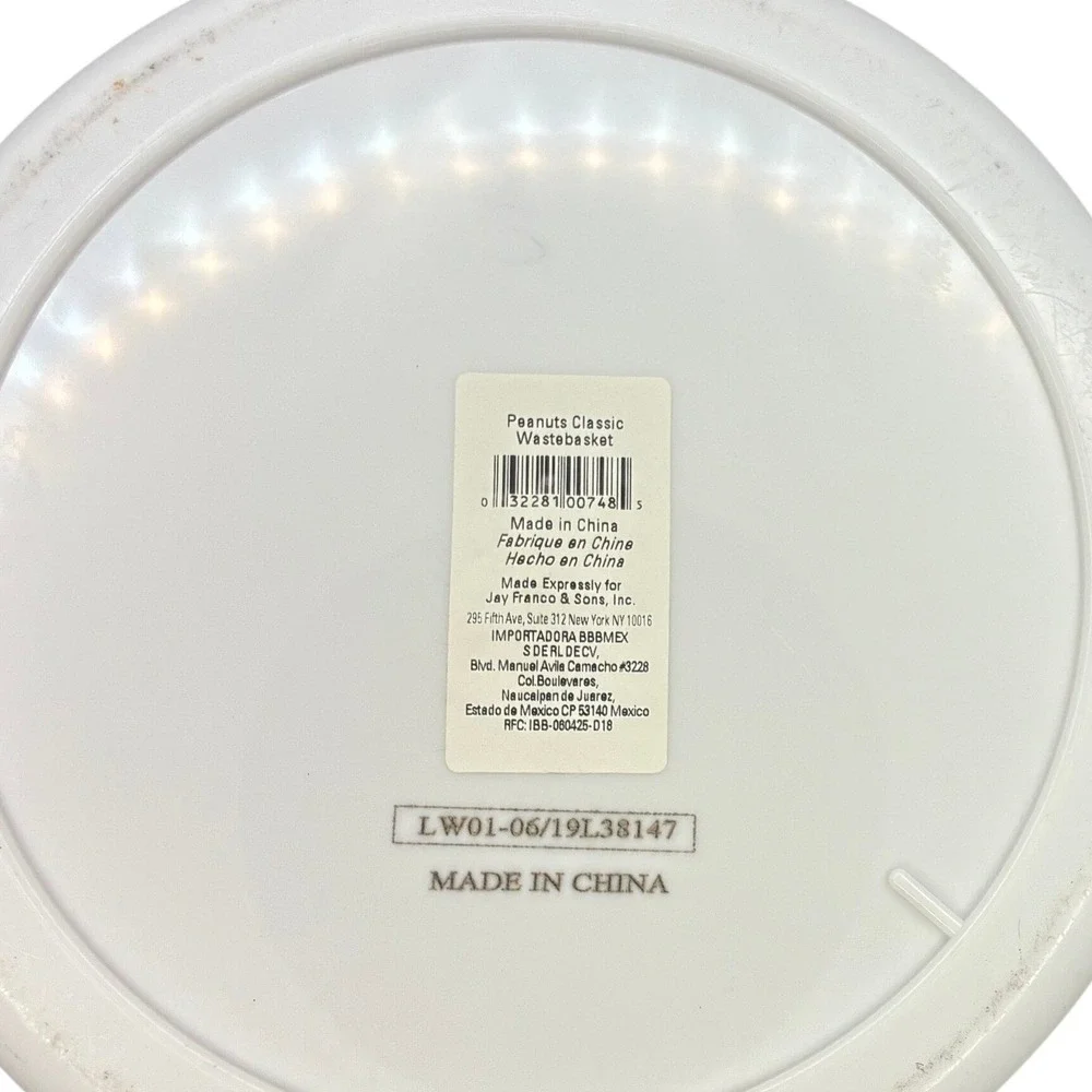 Peanuts Waste Basket 10